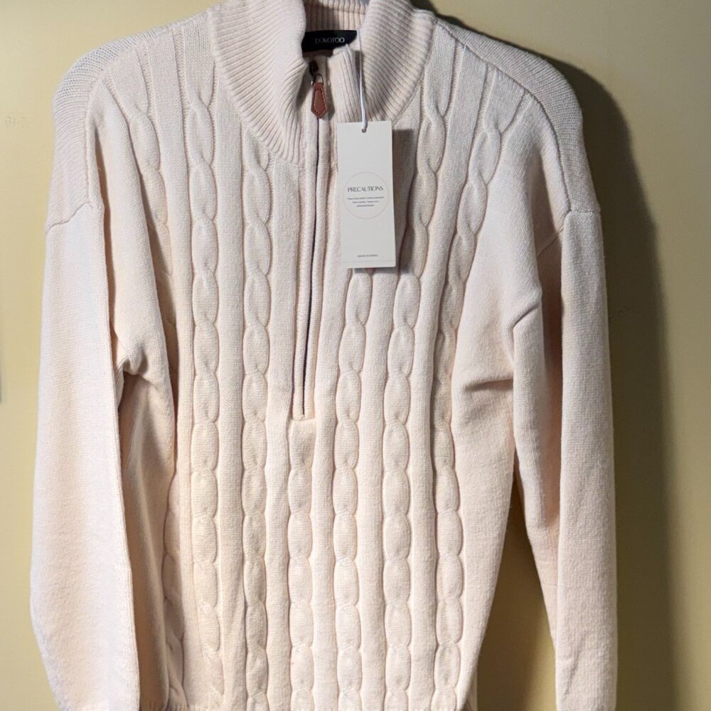 Dokotoo White Women's Sweater